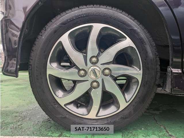 Nissan ROOX 2012-08 334266-6