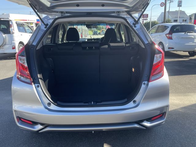 Honda FIT HYBRID 2018-07 11484-15