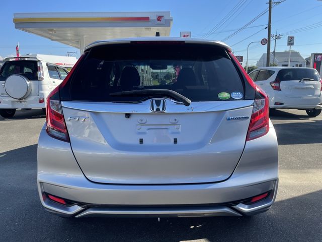 Honda FIT HYBRID 2018-07 11484-6