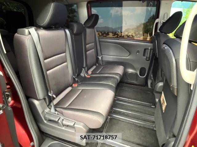 Nissan SERENA 2016-10 367798-9