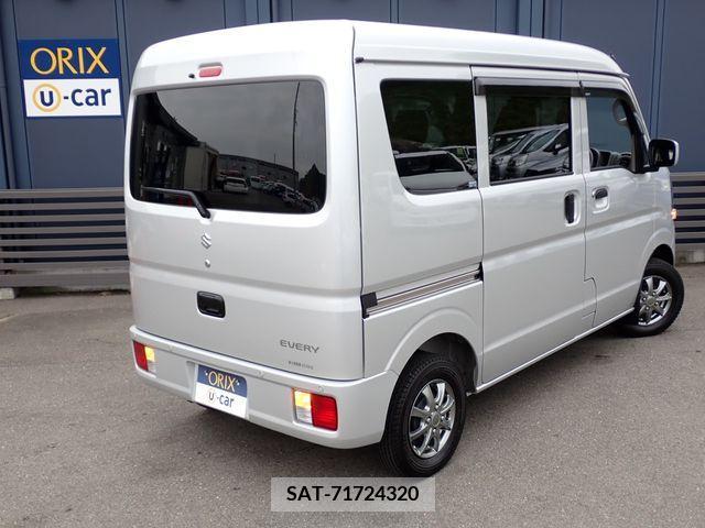 Suzuki EVERY 2021-11 301681-2