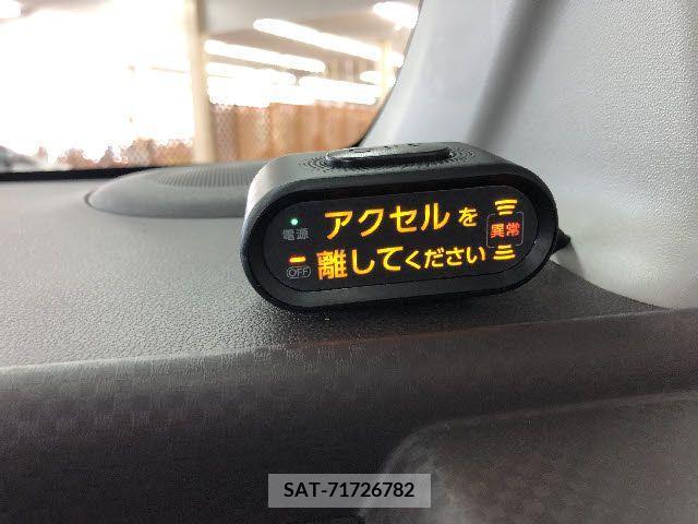 Toyota PORTE 2012-12 373157-17