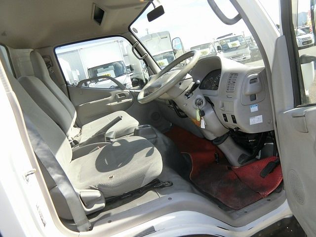 Toyota TOYOACE 2009-09 18359-2