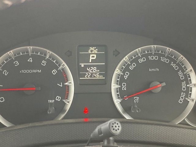 Suzuki SWIFT 2014-04 15409-7