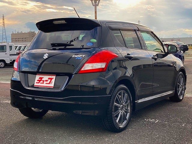 Suzuki SWIFT 2014-04 15409-2