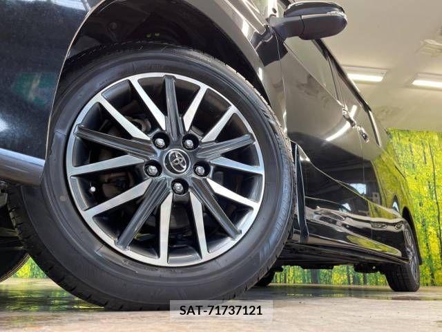 Toyota VOXY 2015-10 236948-14