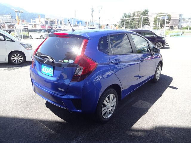 Honda FIT 2014-08 11285-1