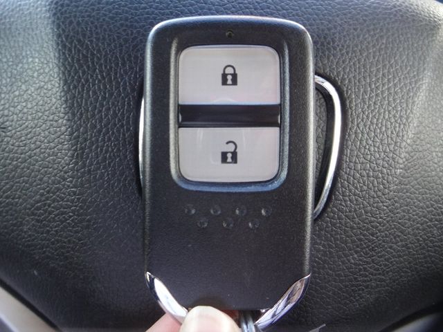 Honda FIT 2014-08 11285-26
