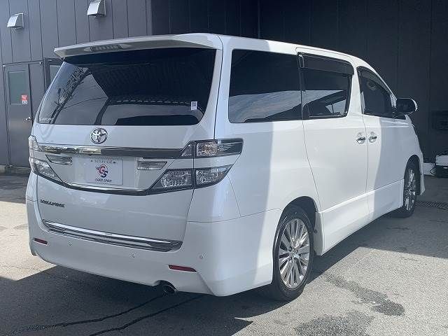 Toyota VELLFIRE 2013-06 13278-15