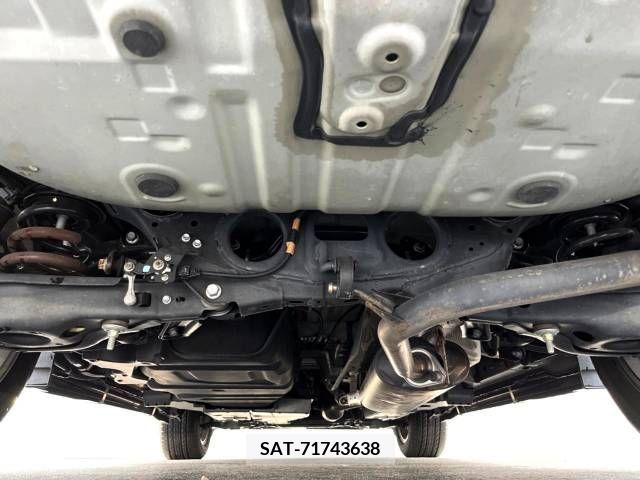 Toyota HARRIER 2017-03 321848-19