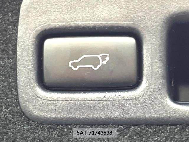 Toyota HARRIER 2017-03 321848-6