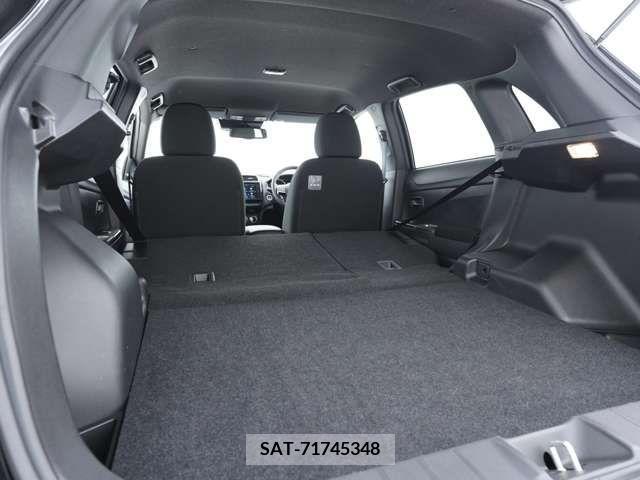 Mitsubishi RVR 2023-04 283898-9