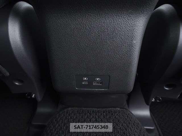 Mitsubishi RVR 2023-04 283898-18