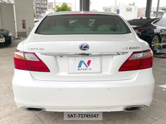 Lexus LS 2010-02 275577-15