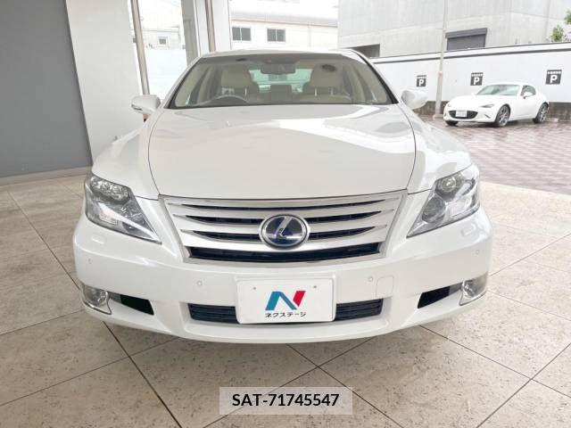 Lexus LS 2010-02 275577-14