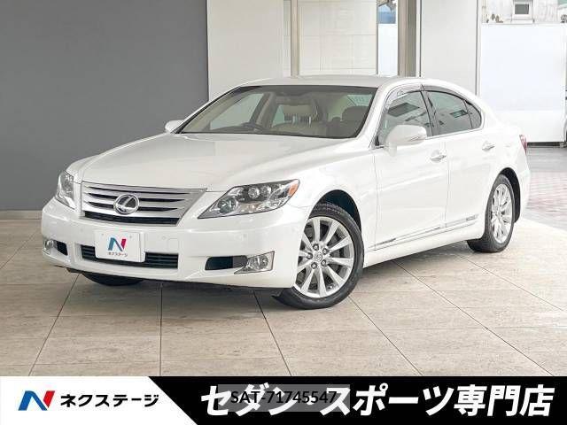 Lexus LS 2010-02 275577-0