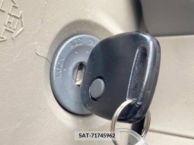 Suzuki ALTO 2014-10 251823-5