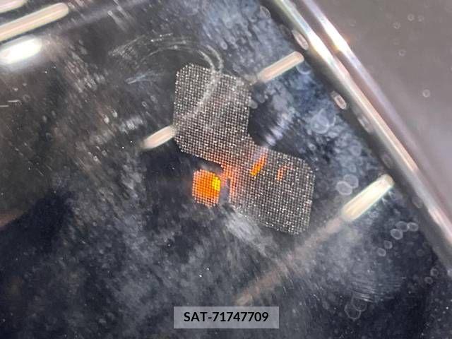 ROVER RANGE ROVER 2017-09 283865-8
