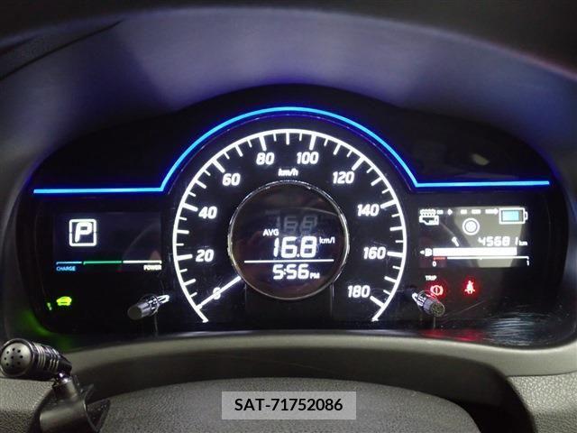 Nissan NOTE 2019-01 223221-21
