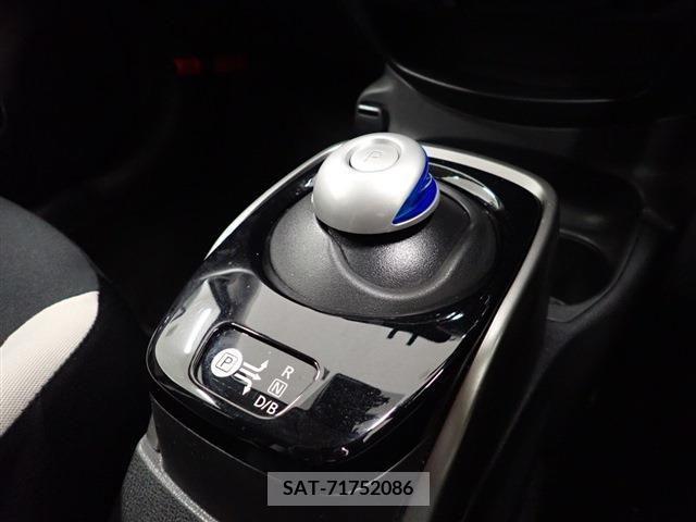 Nissan NOTE 2019-01 223221-14