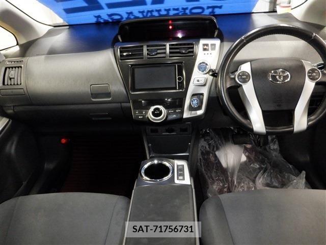 Toyota PRIUS ALPHA 2014-01 257029-4