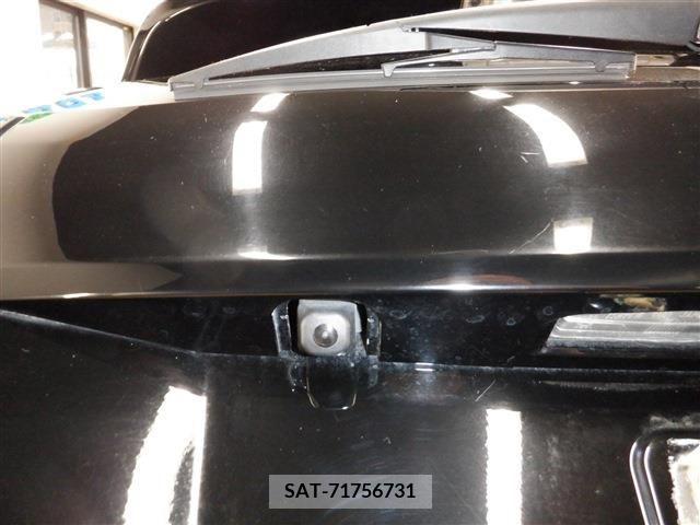 Toyota PRIUS ALPHA 2014-01 257029-11