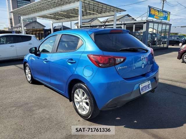 Mazda DEMIO 2014-11 359438-15