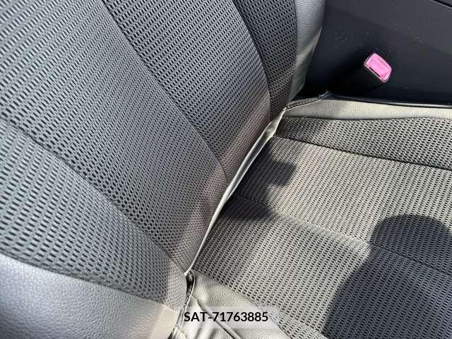Toyota PRIUS ALPHA 2013-09 282455-18