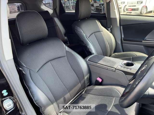 Toyota PRIUS ALPHA 2013-09 282455-17