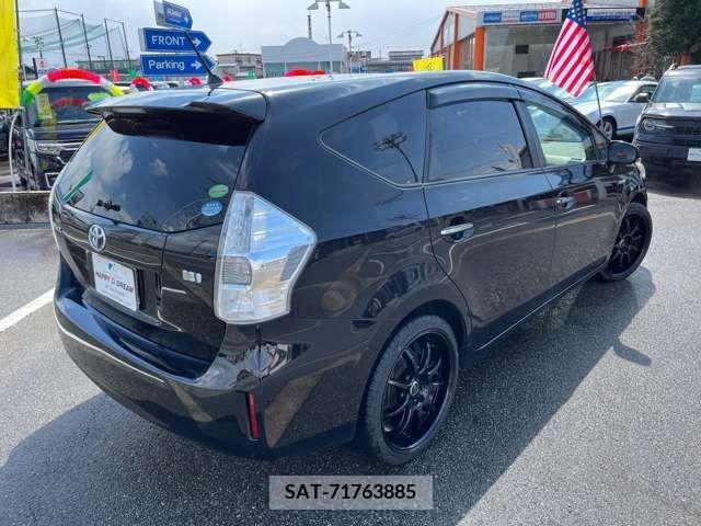 Toyota PRIUS ALPHA 2013-09 282455-11