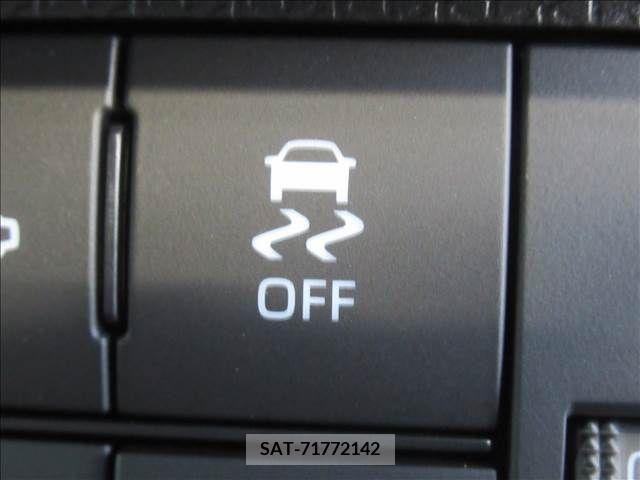 Daihatsu TANTO 2023-04 310467-9