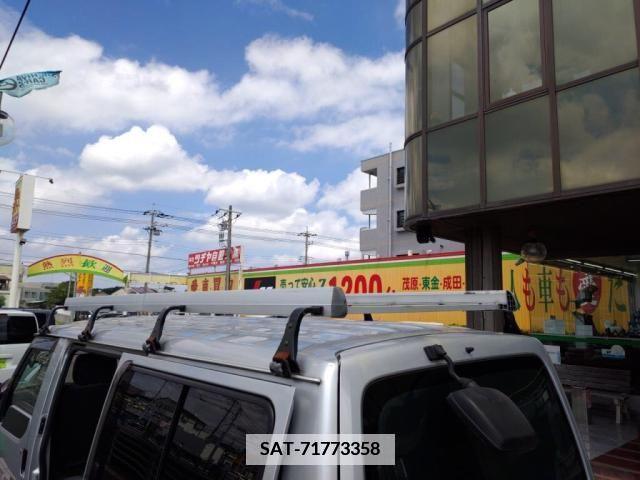 Mazda BONGO VAN 2009-05 386602-29