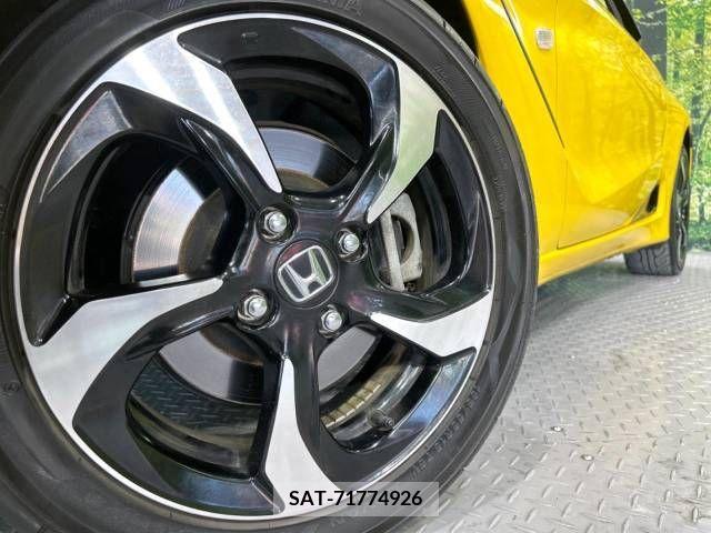 Honda S660 2016-03 225464-13