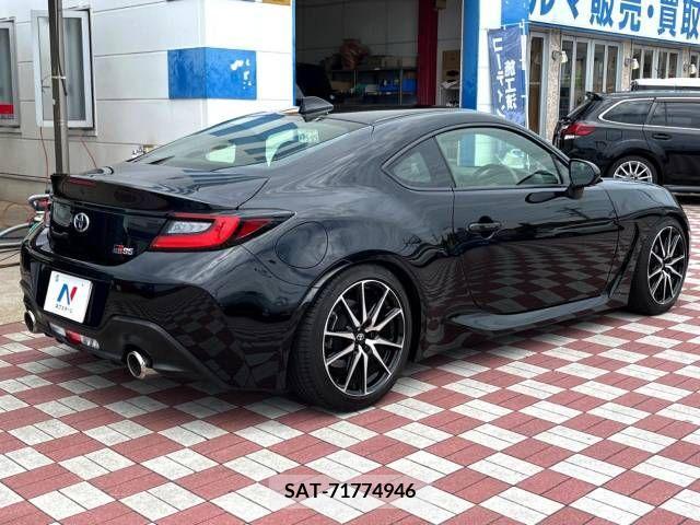 Toyota 86 2022-01 337785-17