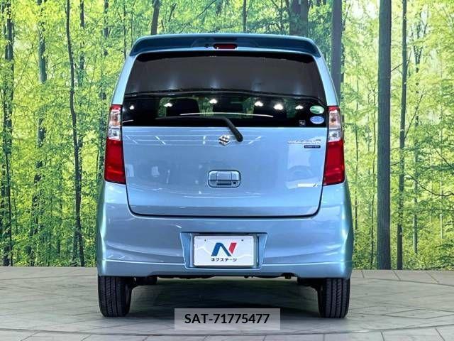 Suzuki WAGON R 2013-08 376082-15