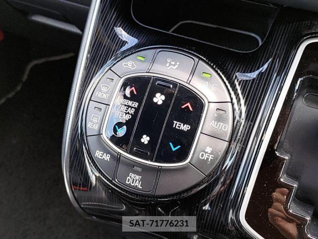 Toyota ESQUIRE 2020-07 321655-13