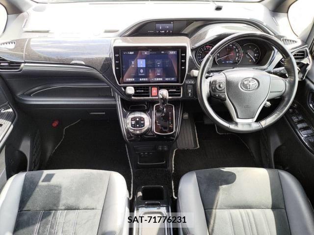 Toyota ESQUIRE 2020-07 321655-2