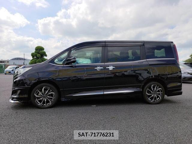 Toyota ESQUIRE 2020-07 321655-11