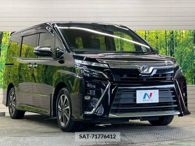 Toyota VOXY 2018-03 289926-16
