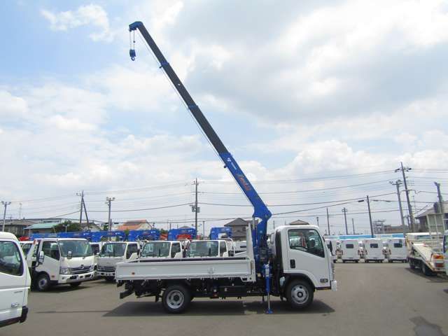 Mazda TITAN 2023-09 9424-8