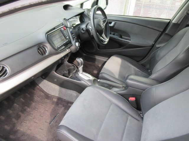 Honda INSIGHT EXCLUSIVE 2012-01 1513-4