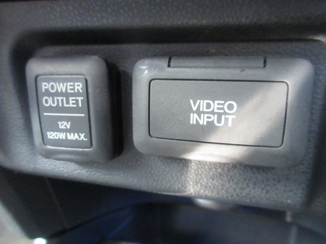 Honda INSIGHT EXCLUSIVE 2012-01 1513-27