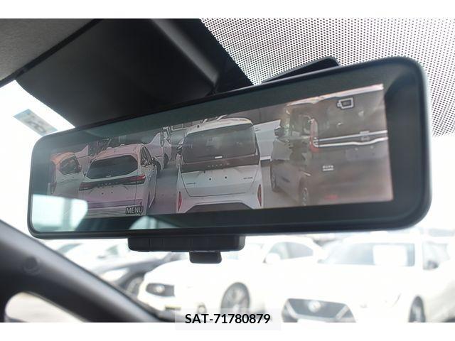 Nissan LEAF 2020-08 218604-7