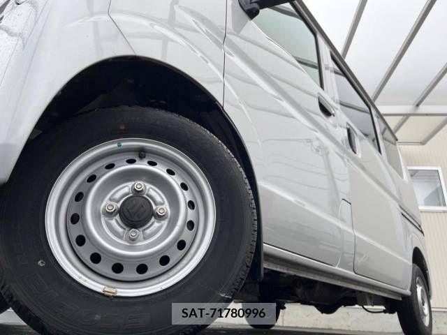 Suzuki EVERY 2020-11 297439-10
