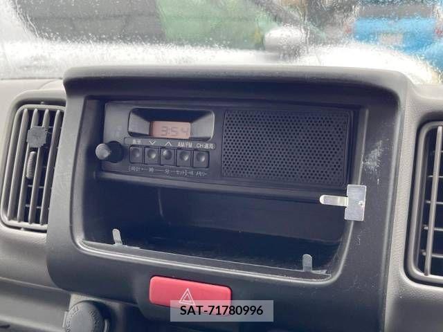 Suzuki EVERY 2020-11 297439-16