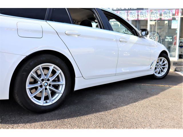 Bmw 5 SERIES 2017-01 1295-23