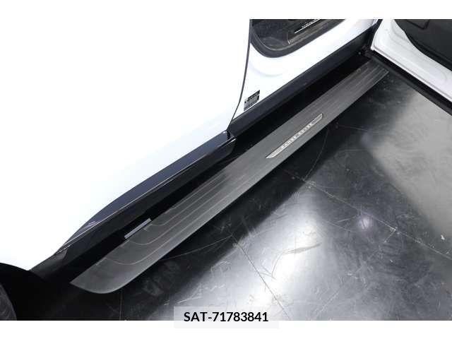 ROVER RANGE ROVER 2022-08 379806-2