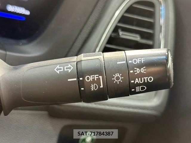 Honda VEZEL 2013-12 288401-9