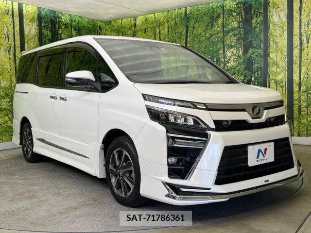 Toyota VOXY 2017-09 223754-16