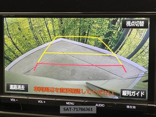 Toyota VOXY 2017-09 223754-6
